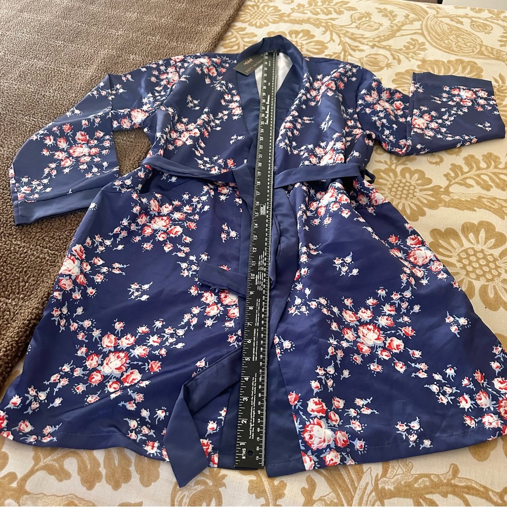 NWT Morgan Lane Short Robe - Picture 8 of 11